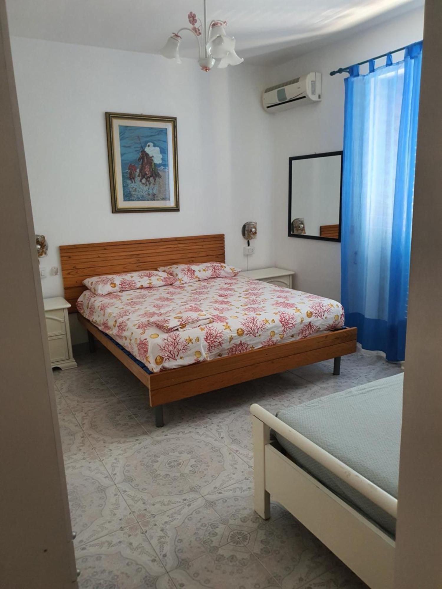 Case Vacanza Armando "Lipari" كانّيتو الغرفة الصورة