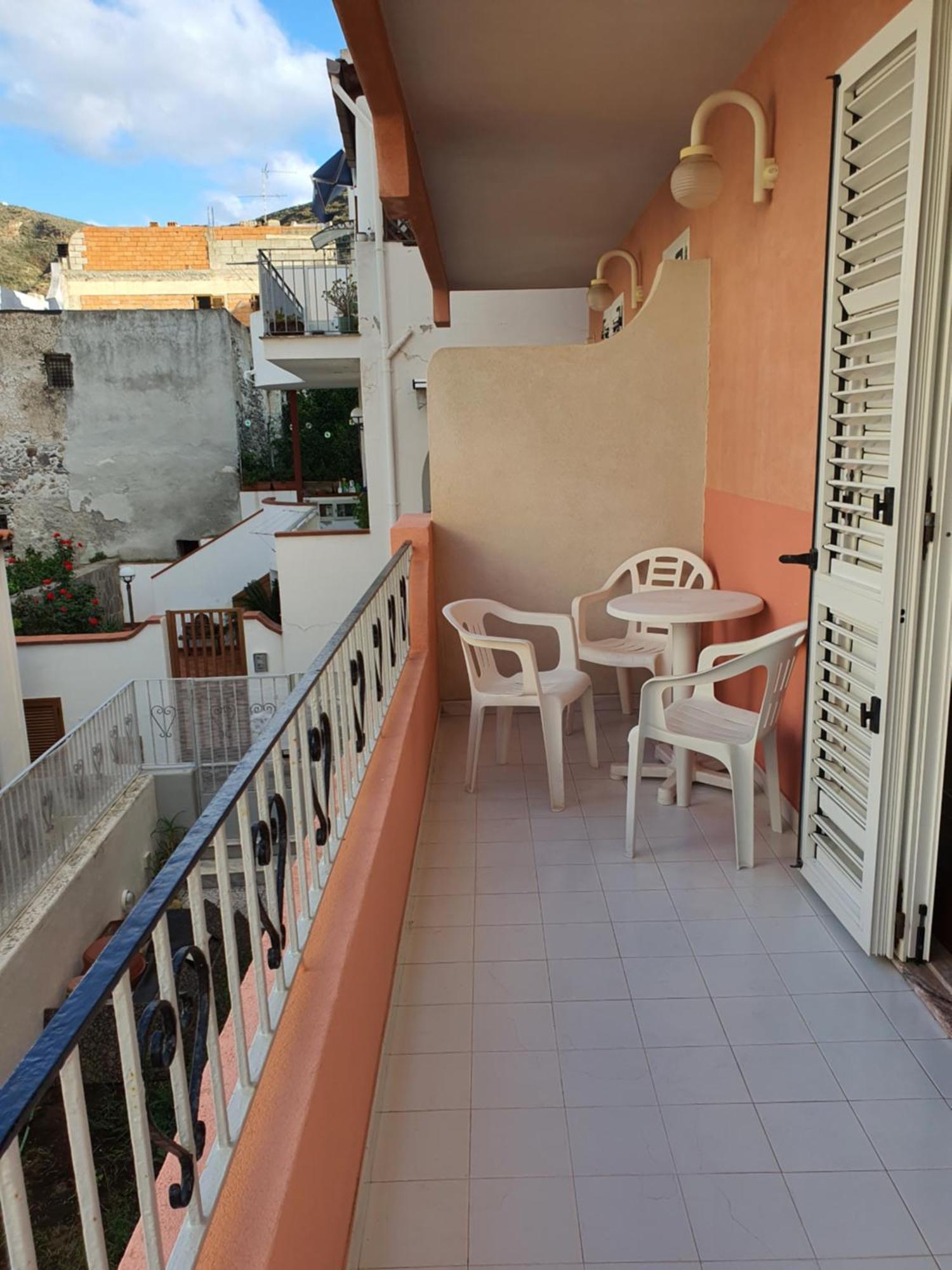 Case Vacanza Armando "Lipari" كانّيتو الغرفة الصورة