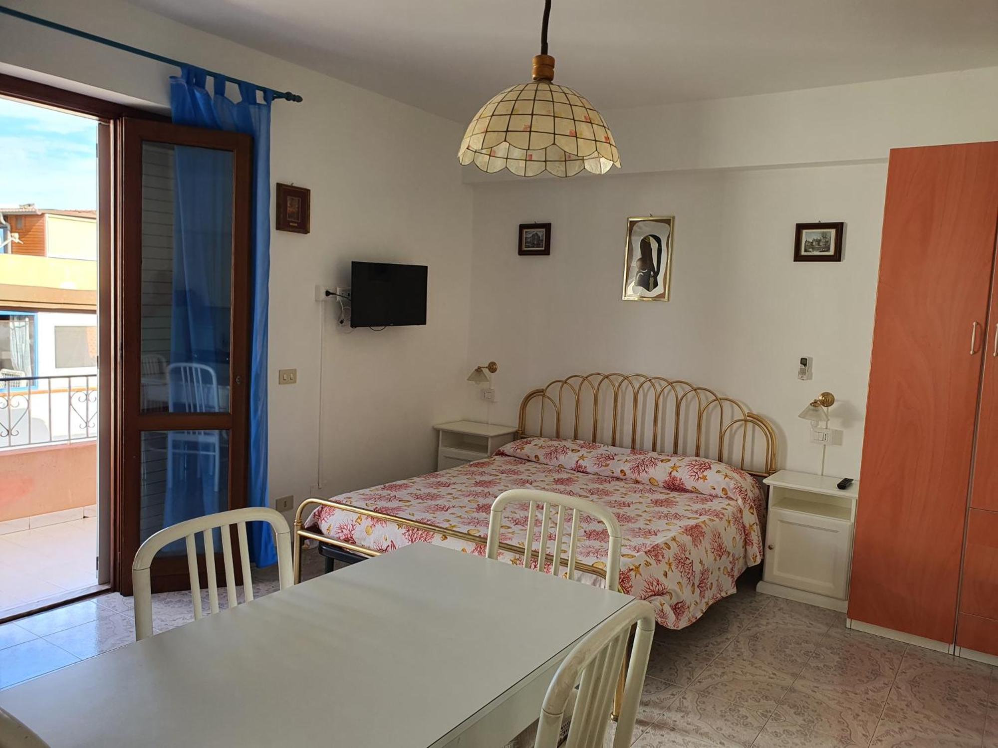 Case Vacanza Armando "Lipari" كانّيتو الغرفة الصورة